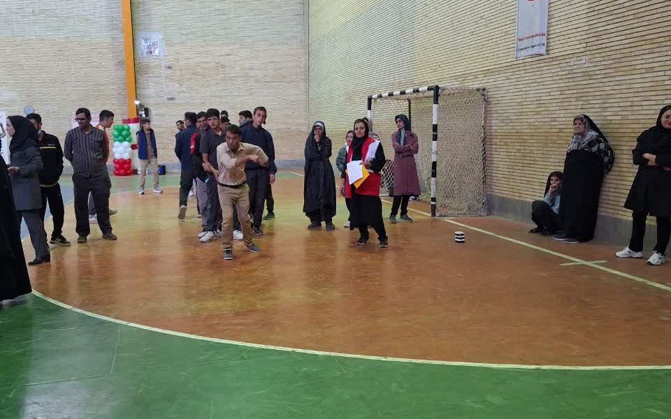 برگزاری مسابقات ورزشی ویژه جانبازان و توانیابان به مناسبت هفته تربیت بدنی در جوین