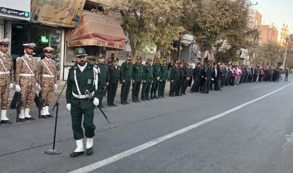 آیین استقبال و تشییع پیکر مطهر شهید گمنام دوران هشت سال دفاع مقدس در شهرستان جوین
