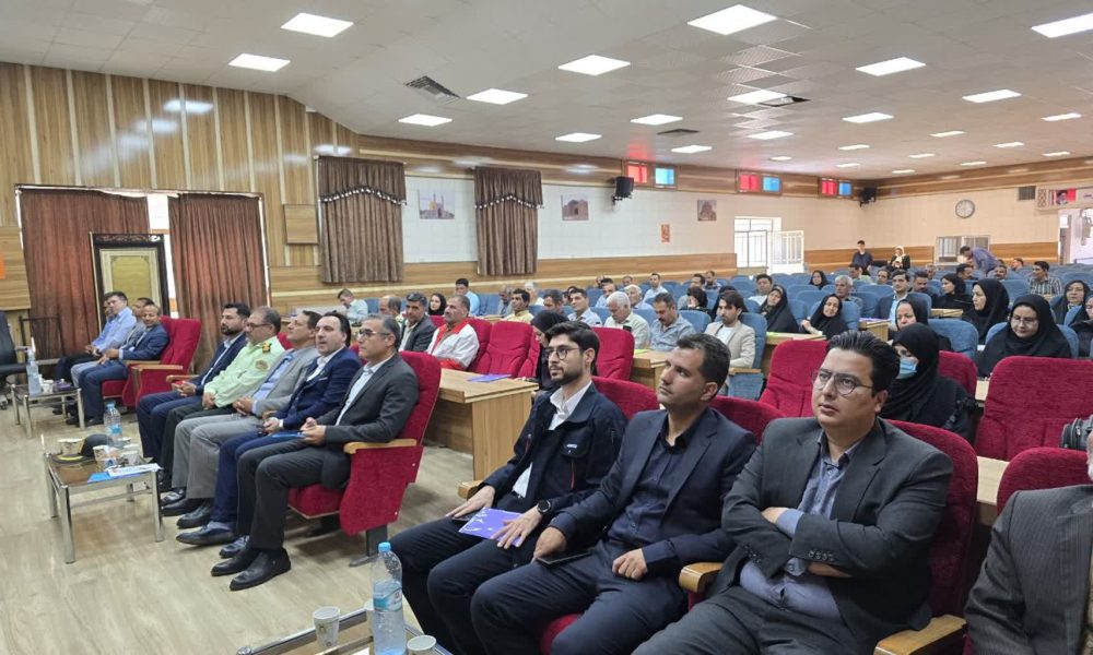 تجلیل از کارآفرینان برتر صنعت، معدن و تجارت جوین پس از ۱۶ سال انجام شد